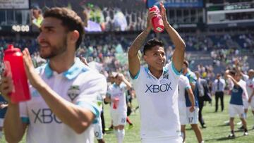 A lo largo de la jornada numerosos jugadores que están en la lista de Gareca o tienen opciones de entrar en ella juegan con sus clubes por todo el mundo.