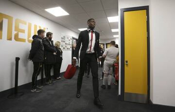 Looking for the door | Paul Pogba of Manchester United.