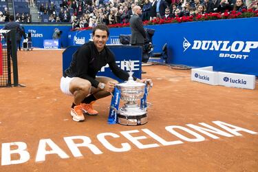 Rafa Nadal celebra su décimo Trofeo Conde Godó en 2017.