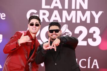 La banda La Adictiva posa durante el photocall previo a la gala de entrega de los Latin Grammy 2023.