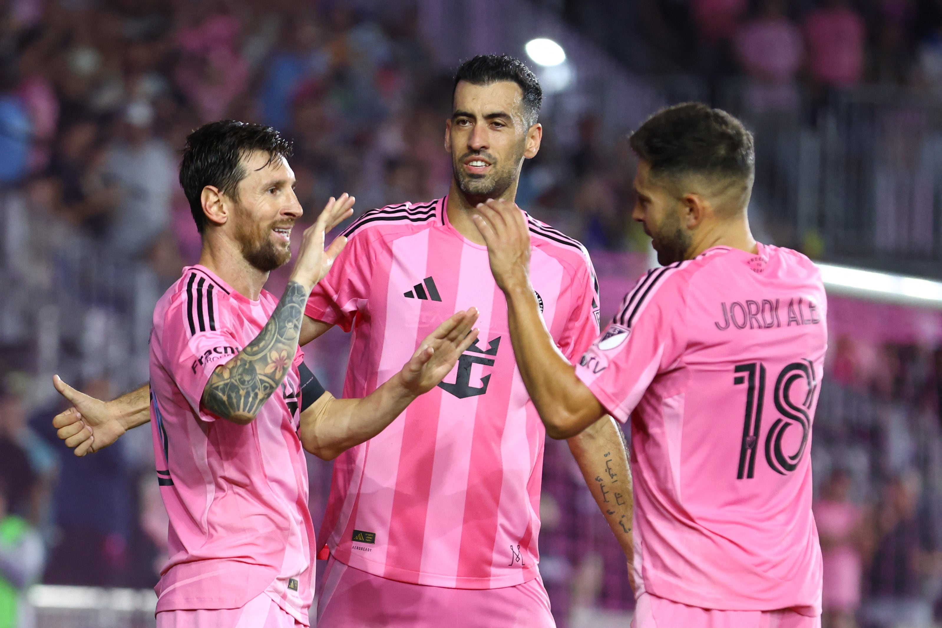 Messi sueña con regalarle un último título a Busquets y Alba