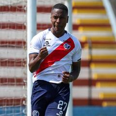 La explosión de Adrián Ascues