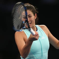 Garbiñe: "Sigo con molestias en el tendón, por eso renuncié"