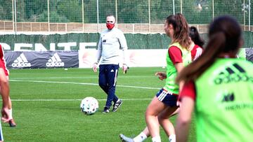 Pedro L&oacute;pez en un entrenamiento de la RFEF. 