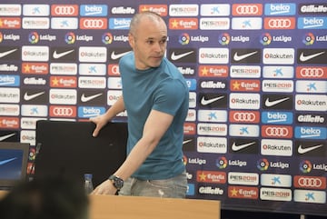 La despedida de Andrés Iniesta en imágenes