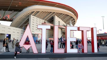 08/11/25 PARTIDO PRIMERA DIVISION
ATLETICO DE MADRID - LEVANTE
PANORAMICA EXTERIORES ESTADIO METROPOLITANO SEGUIDORES