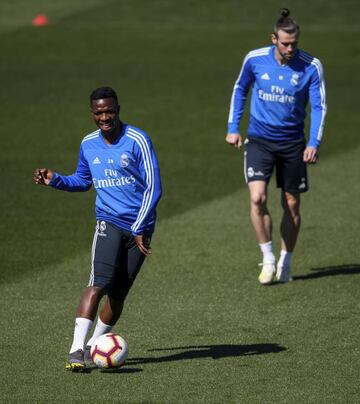 Vinicius and Gareth Bale train on Saturday ahead of Real Madrid's clash with Villarreal.