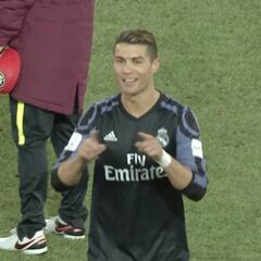 Cristiano bromeó sobre el VAR: "La televisión no funciona, ¿eh?"