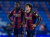 29/11/25 PARTIDO PRIMERA DIVSIION
LEVANTE UD - ATHLETIC DE BILBAO
TRISTEZA CARLOS ALVAREZ