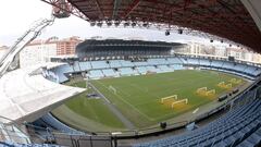 Panor&aacute;mica del estadio de Bala&iacute;dos desde la grada de R&iacute;o Alto. 