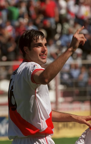 El delantero centro español jugó 36 partidos y marcó 11 goles. 