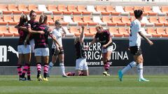 El Sporting Huelva celebra el gol de la victoria.