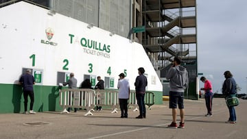 28/10/21 ELCHE
ESTADIO MARTINEZ VALERO
TAQUILLAS
VENTA DE ENTRADAS PARA PARTIDO ELCHE - REAL MADRID
PUBLICADA 29/10/21 NA MA09 1COL