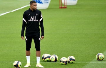 Mbappé, en un entrenamiento del PSG.