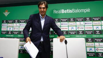 Ángel Haro, presidente del Betis, en la sala de prensa del Benito Villamarín. Toni Rodríguez/Diario As