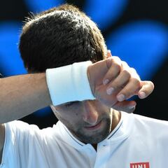 Djokovic parts company with entire coaching team