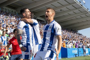 Brasanac celebra el primer gol del Leganés en la jornada del ascenso pepinero. 