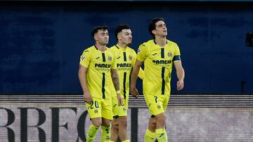 Aprobados y suspensos del Villarreal: Moleiro salva a un Submarino espeso