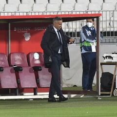 Gomes busca resetearlos para la promoción