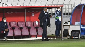 Gomes busca resetearlos para la promoción