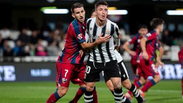 Escriche, en el choque de la primera vuelta ante la SD Huesca.