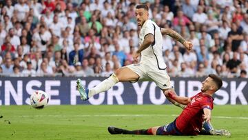 Joselu anota el gol que cerró el marcador (4-0) en el Real Madrid-Osasuna de la novena jornada de LaLiga EA Sports.