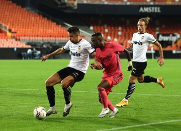 Vinicius y Gabriel Paulista.