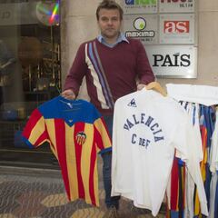 Historias del Valencia
colgadas de un perchero