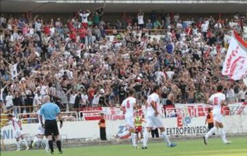 La Liga fue coronada por el Zrinjski luego de 30 encuentros en el que pudo recolectar 69 puntos por encima de Sloboda Tuzla.