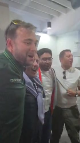 La prensa de Bolivia, un hincha más