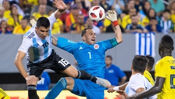David Ospina durante el partido amistoso entre la Selecci&oacute;n Colombia y Argentina en New Jersey