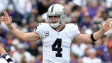 Derek Carr: La lesión en la espalda afectó mi temporada