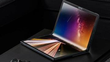 Asus estrena una tablet de pantalla flexible: ZenBook 17 Fold