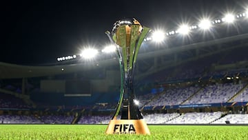 AL AIN, UNITED ARAB EMIRATES - DECEMBER 15: The FIFA World Club Cup trophy after the FIFA Club World Cup UAE 2018 match between ES Tunis and Al Ain on December 15, 2018 in Al Ain, United Arab Emirates. (Photo by Michael Regan - FIFA/FIFA via Getty Images)