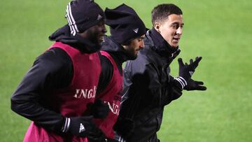 Romelu Lukaku, Carrasco y Hazard en el entrenamiento de Bélgica.