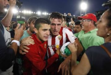 Los jugadores del Almería celebraron el ascenso a primera division