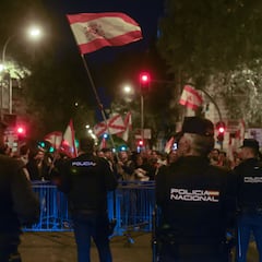 La Policía intercepta una pistola a un alférez en Ferraz