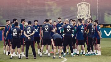 El vestuario de la Selección pide unidad tras Lopetegui