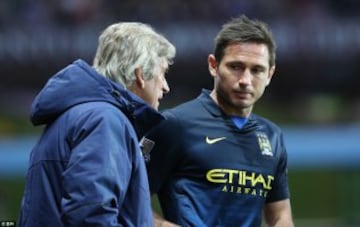 Poco tiempo estuvo Frank Lampard al mando de Manuel Pellegrini en Manchester City. Sin embargo, el ex Chelsea destacó en el mediocampo 'citizen'.