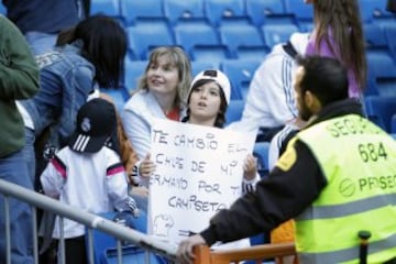 Ambiente en el Bernabéu.