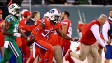 Los Bills celebran su triunfo ante los Jets.