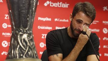 24/08/18 SEVILLA RUEDA DE PRENSA
DESPEDIDA NICO PAREJA
CON UNA EUROPA LEAGUE