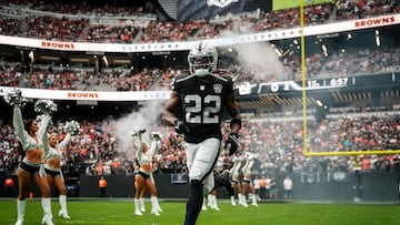 Las Vegas travel to Tampa hoping to end a run of eight consecutive defeats, which means they are already out of playoff contention.