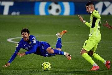 Aleña y Carrasco.