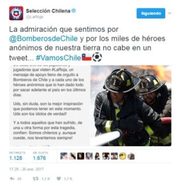 A través de redes sociales, la selección nacional colgó una foto en apoyo y reconocimiento a las labores de Bomberos de Chile.