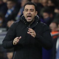 Clemente: "En realidad Xavi empieza a ser entrenador ahora"