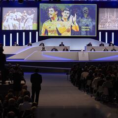 Así fue la Asamblea: mensajes a Zidane, Ramos y Varane, el 'fichaje' de Alejandro Sanz...