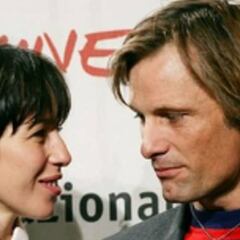 El triángulo amoroso David Trueba, Ariadna Gil y Viggo Mortensen que contó Cercas