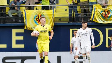 Sorloth hizo cuatro a costa de Militao