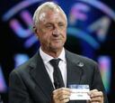 Johan Cruyff carga ahora contra Sandro Rosell: "Me debe dinero"